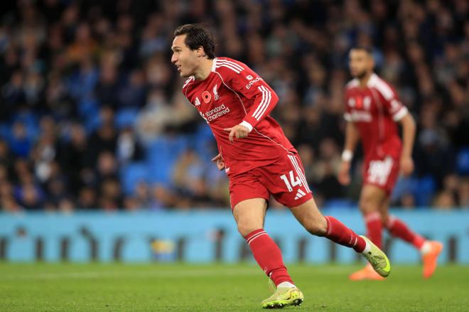 Federico Chiesa, en un partido con el Liverpool (Foto: Cordon Press).