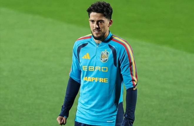 Pablo Fornals, entrenando con la selección española (Foto: AFP7/Europa Press).