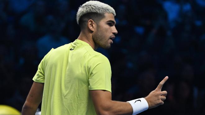 Carlos Alcaraz frente a Fritz en las ATP Finals de Turín (Foto: Cordon Press)