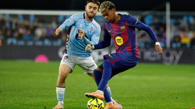 Lamine Yamal en el partido ante el Celta de Vigo en Balaídos (Foto: Cordon Press)