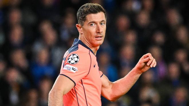 Robert Lewandowski en un partido del FC Barcelona (Cordon Press)