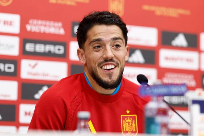 Pablo Fornals, en sala de prensa (Foto: EFE)