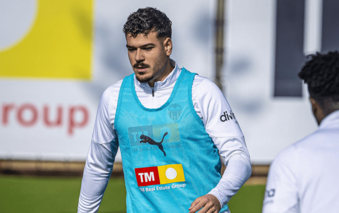 Filip Ugrinic (Foto: Valencia CF)