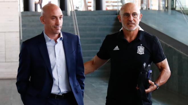 Luis Rubiales y Luis de la Fuente en la Federación (Europa Press)