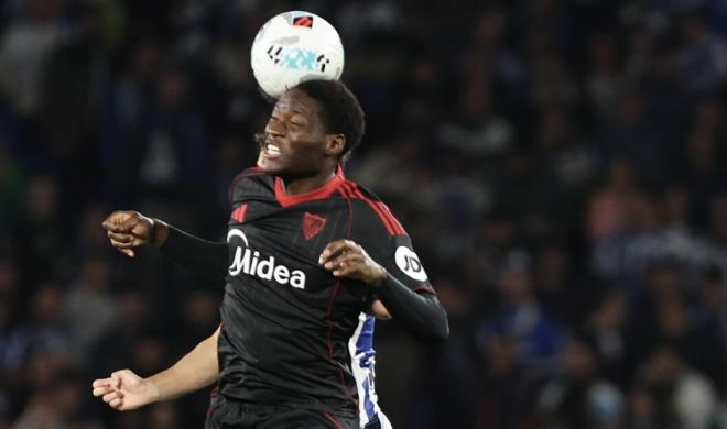 Lucien Agoumé, en el partido ante la Real Sociedad (Foto: Cordon Press).