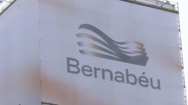 Lona en el Santiago Bernabéu