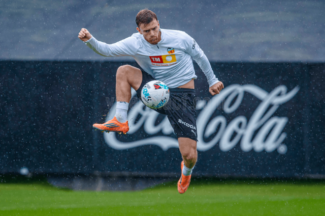 Lucas Beltrán (Foto: Valencia CF)