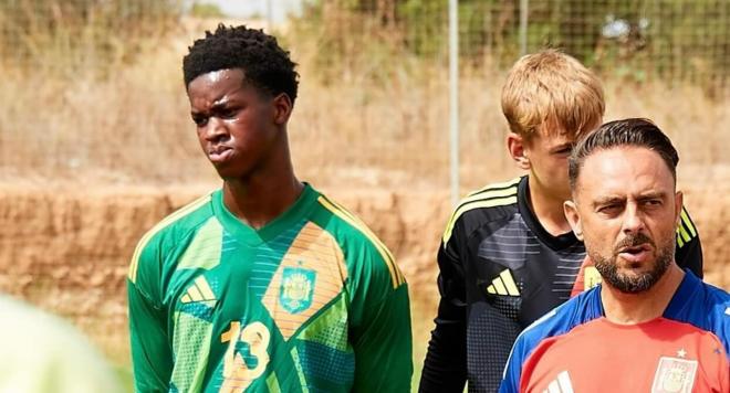 Darlington Osuchukwu, jugador del Manchester United (Imagen: Instagram).