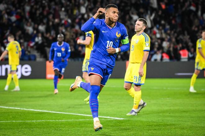 Kylian Mbappé marca gol con Francia y la clasifica al Mundial 2026 (Foto: EuropaPress).