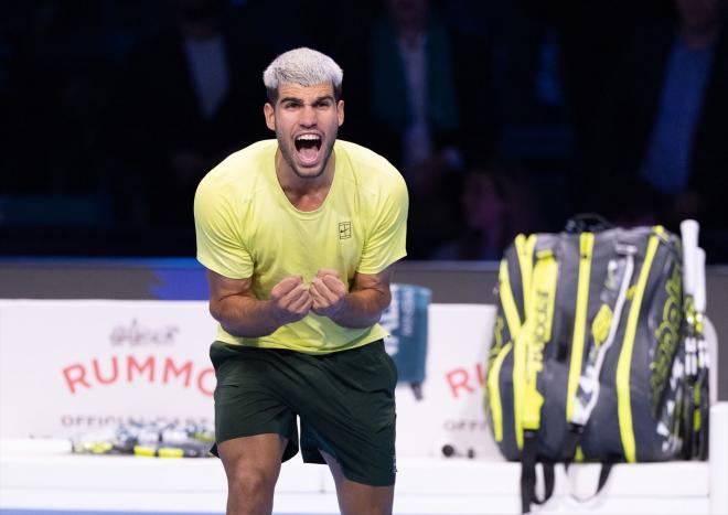 Carlos Alcaraz vence a Musetti en las ATP Finals y asegura el número 1 del ranking (foto: EuropaPr