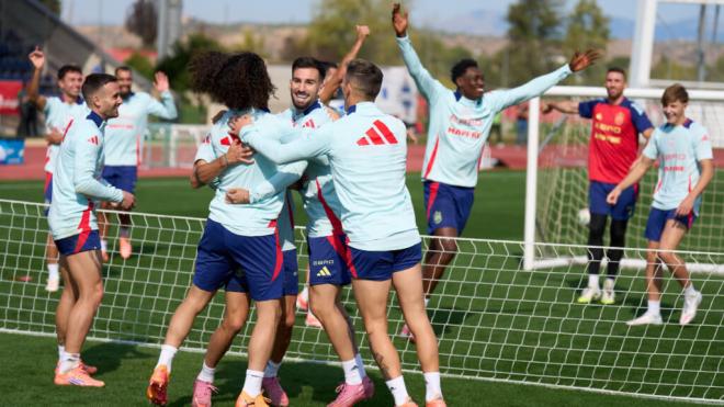 La Selección Española de fútbol entrenando en Las Rozas (Europa Press)