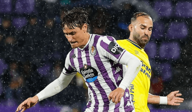 Guille Bueno durante el encuentro ante la UD Las Palmas