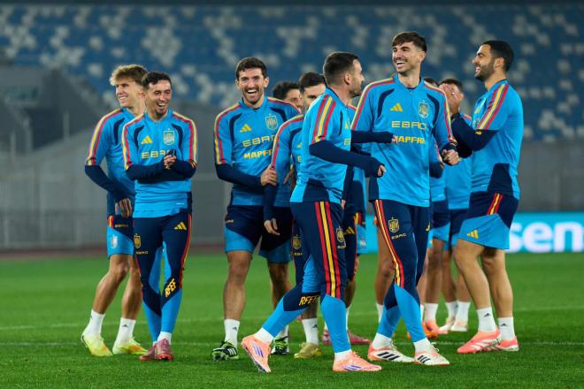 Entrenamiento de la Selección Española en Tiflis (Foto: @SeFutbol).