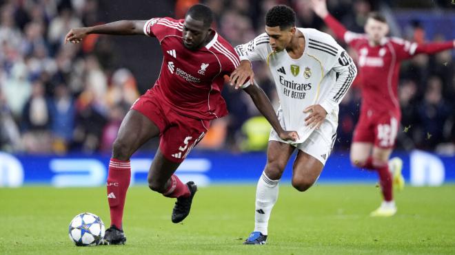Ibrahima Konaté contra el Real Madrid (Europa Press)