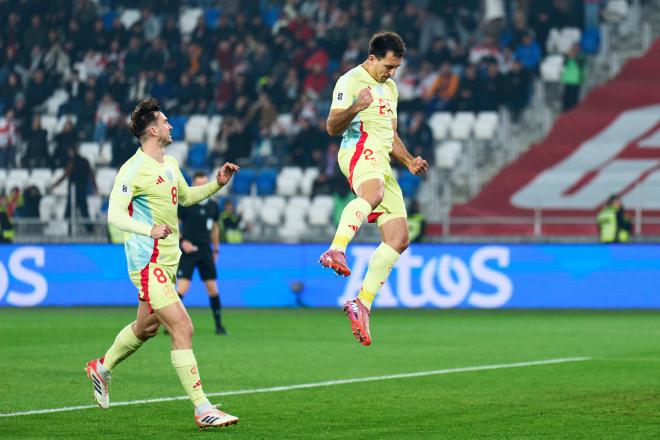 Mikel Oyarzabal celebra un gol en el Georgia-España (Foto: RFEF).