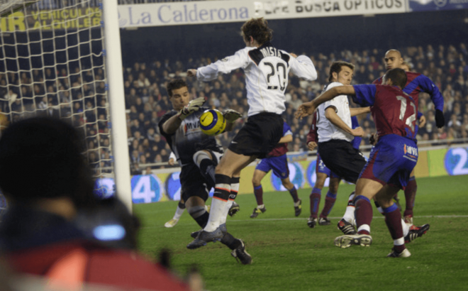 Gol fantasma de Mista (Foto: Museo Levante UD)