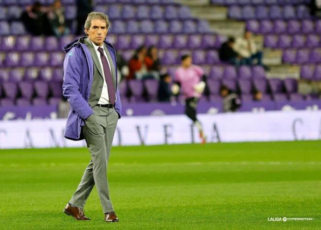 Guillermo Almada, ante Las Palmas en Zorrilla.