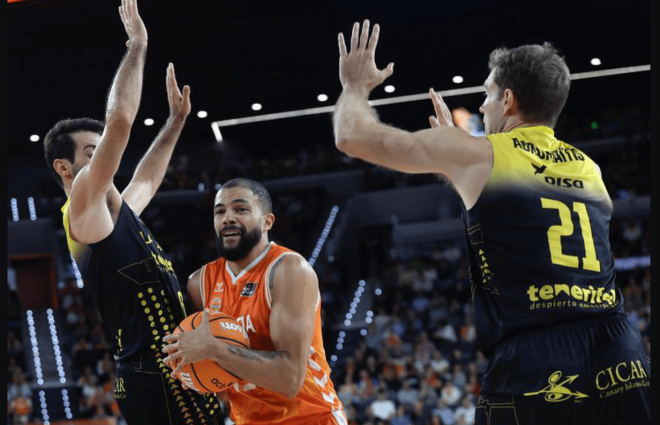 El merecido premio del liderato para Valencia Basket (96-79)