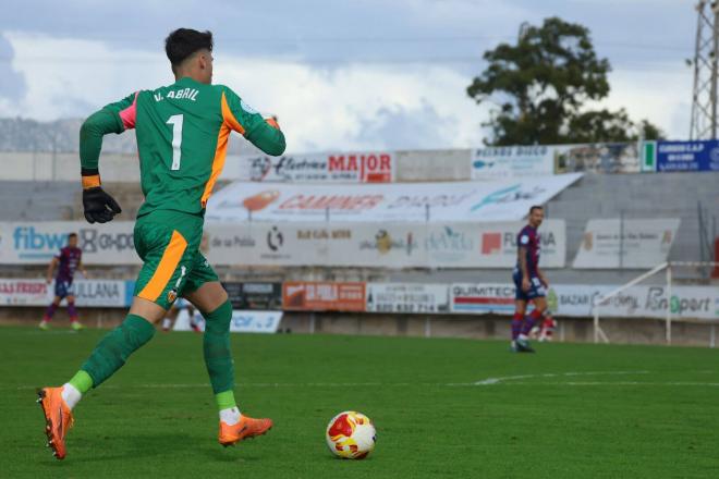 El VCF Mestalla vende cara su derrota en casa del líder (1-0)