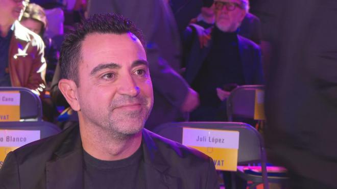 Xavi Hernández en el acto de Víctor Font (ElDesmarque)