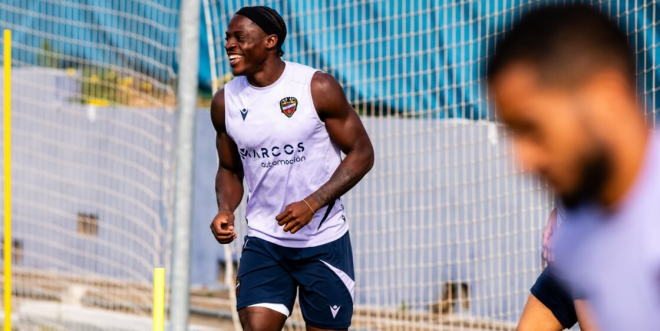 Etta Eyong (Foto: Levante UD)