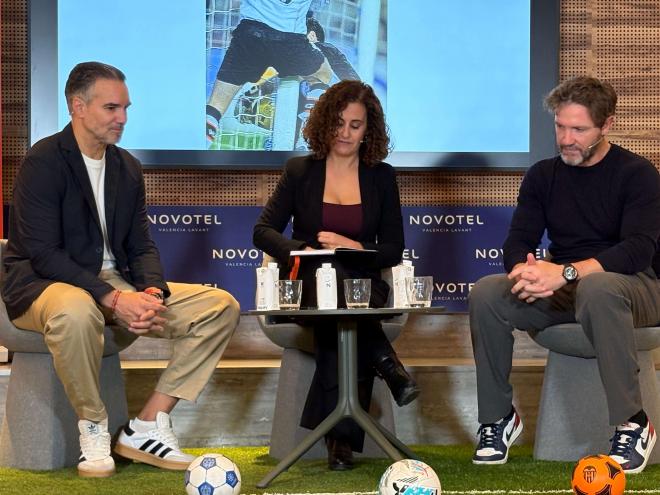 Mista y Mora, moderados por la periodista Inma Lidón