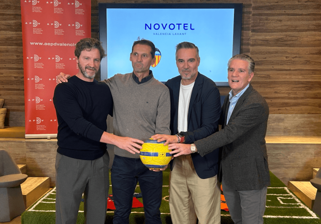 Mora y Mista recuerdan el gol fantasma