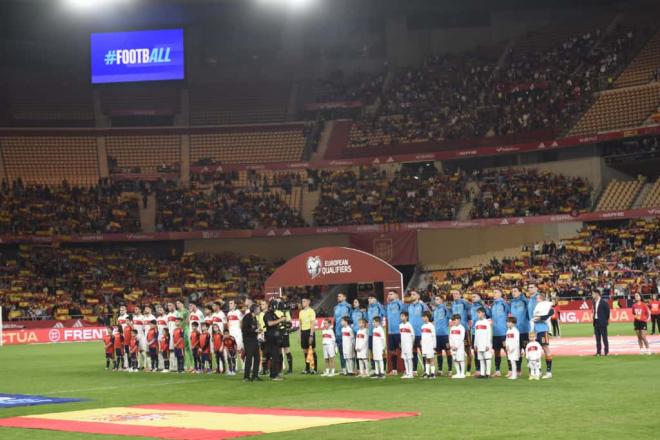 El aspecto de La Cartuja en el España-Turquía (Foto: Kiko Hurtado).