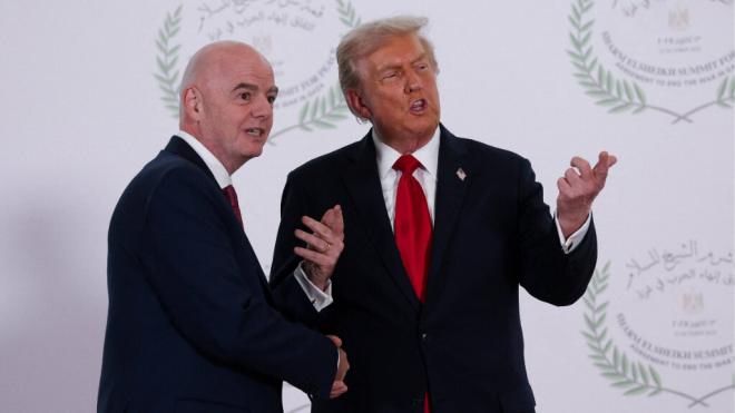 Trump junto a Infantino (Cordon Press)