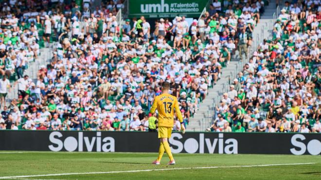 Iñaki Peña en el Martínez Valero (Europa Press)