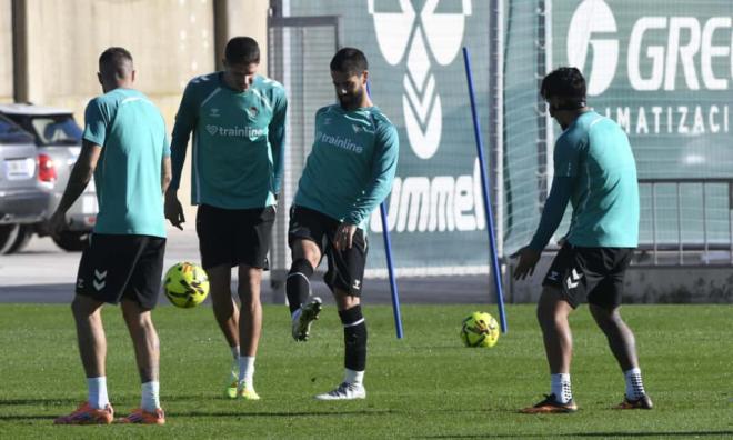Isco, en el entrenamiento de este martes (Foto: Kiko Hurtado)