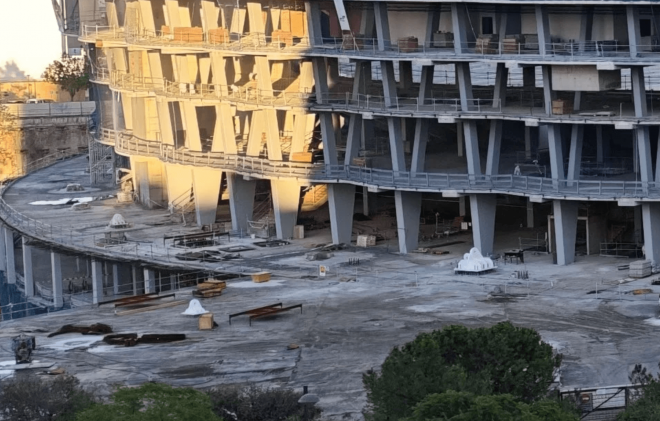 Anclajes en el Nou Mestalla (Foto: aCidMinD81, foro SkyscraperCity)