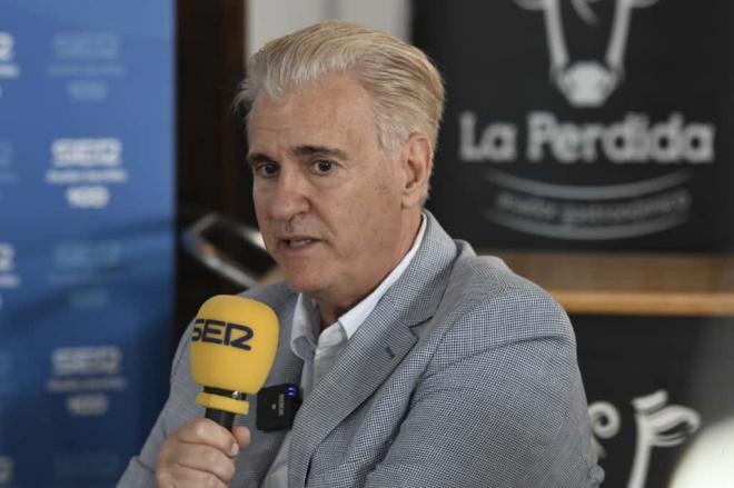 Antonio Cordón, en la tertulia de Radio Sevilla (Foto: Kiko Hurtado).