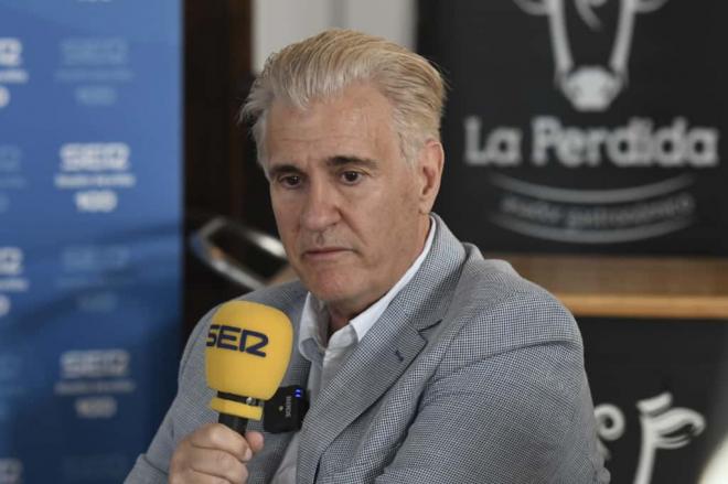 Antonio Cordón, en la tertulia de Radio Sevilla (Foto: Kiko Hurtado).