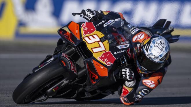 Pedro Acosta, durante los test en Valencia (Foto: Europa Press).