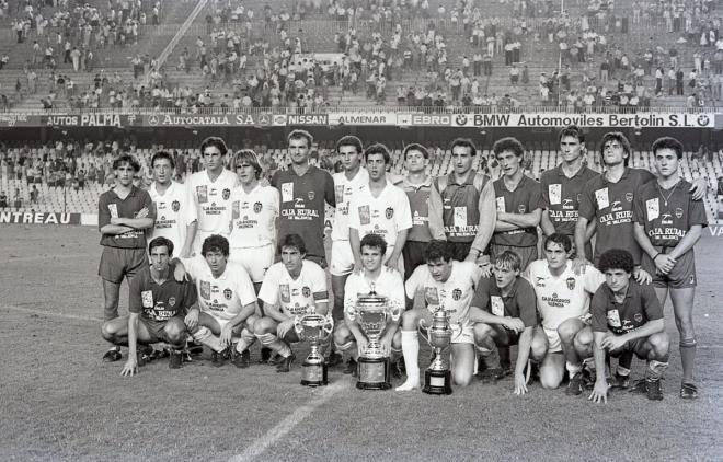 Imágenes históricas del Valencia-Levante (Foto: Emilio Viña)