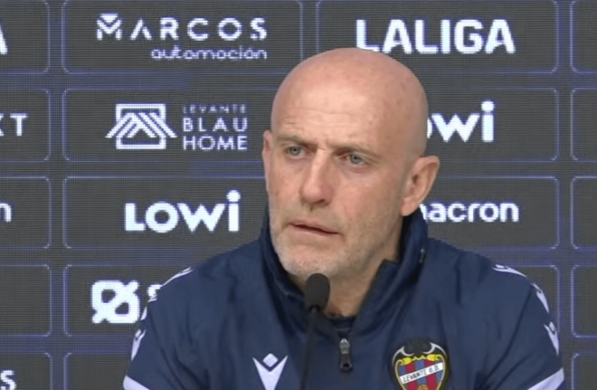 Calero en rueda de prensa