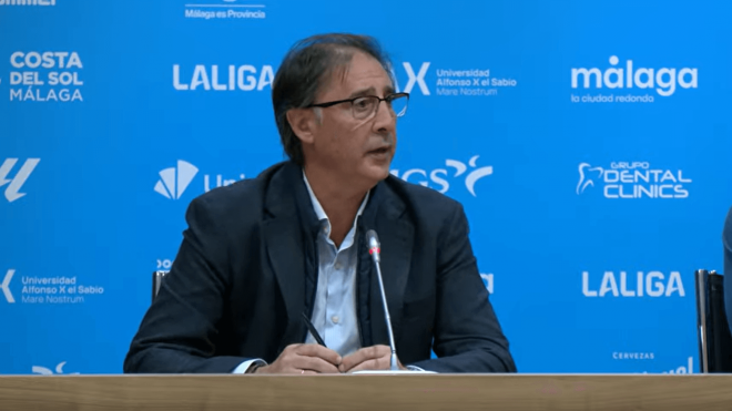 Loren Juarros, en la presentación de Funes como entrenador del Málaga.