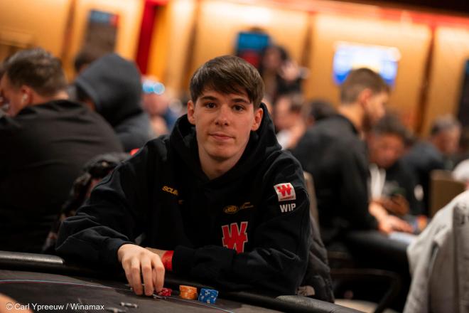 Folagor jugando en Torrelodones