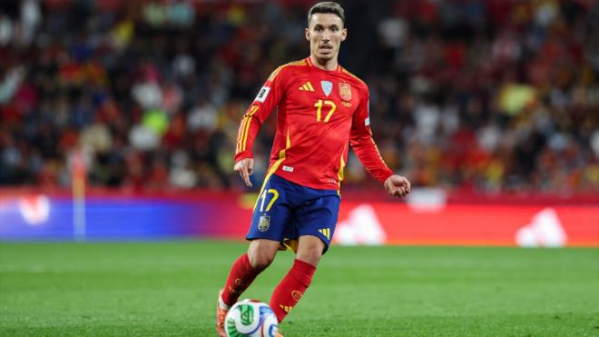 Gerard Martín, Álex Grimaldo y Alejandro Balde (Fotos: Cordon Press)