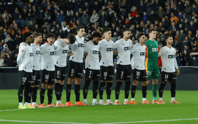 Once titular del Valencia CF ante el Levante UD