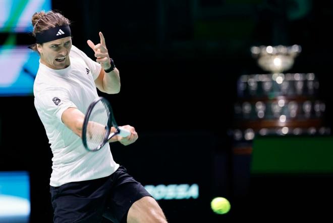Alexander Zverev, ante Jaume Munar en la Copa Davis (Foto: EFE).