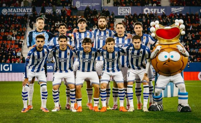 El once de la Real Sociedad en la visita a Osasuna (Foto: RSO).