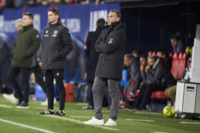 Sergio Francisco, durante el Osasuna-Real Sociedad (Foto: Europa Press).