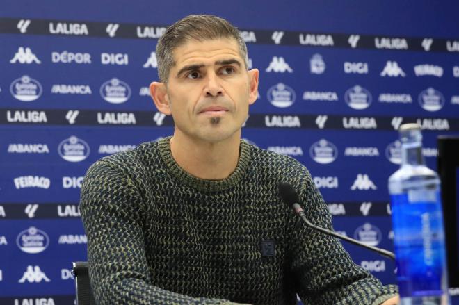 Antonio Hidalgo, en rueda de prensa tras el Deportivo-Ceuta (Foto: LALIGA).