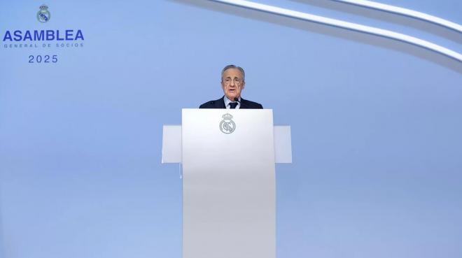 Florentino Pérez, en la Asamblea del Real Madrid (Foto: RMCF).