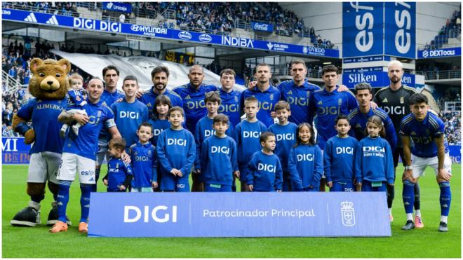 El once del Real Oviedo ante el Rayo Vallecano. (EFE)
