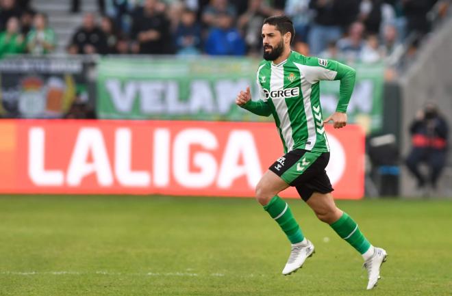 Isco Alarcón, ante el Girona (Foto: Kiko Hurtado).