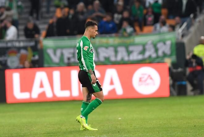 Antony, expulsado ante el Girona (Foto: Kiko Hurtado).