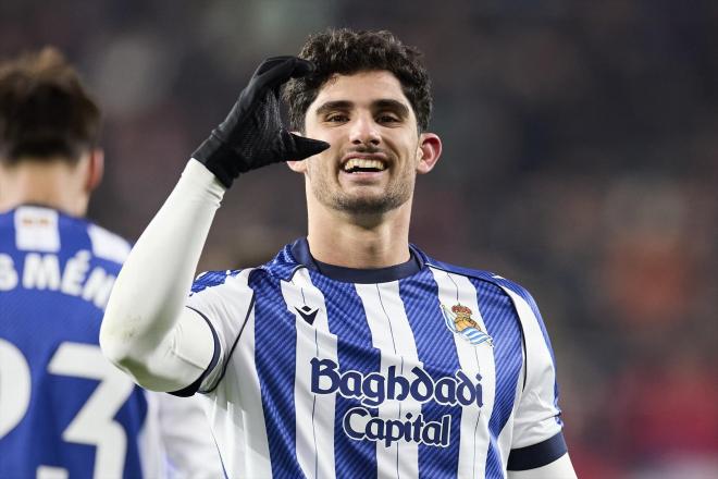 Gonçalo Guedes celebra su gol en el Osasuna-Real Sociedad (Foto: Europa Press).